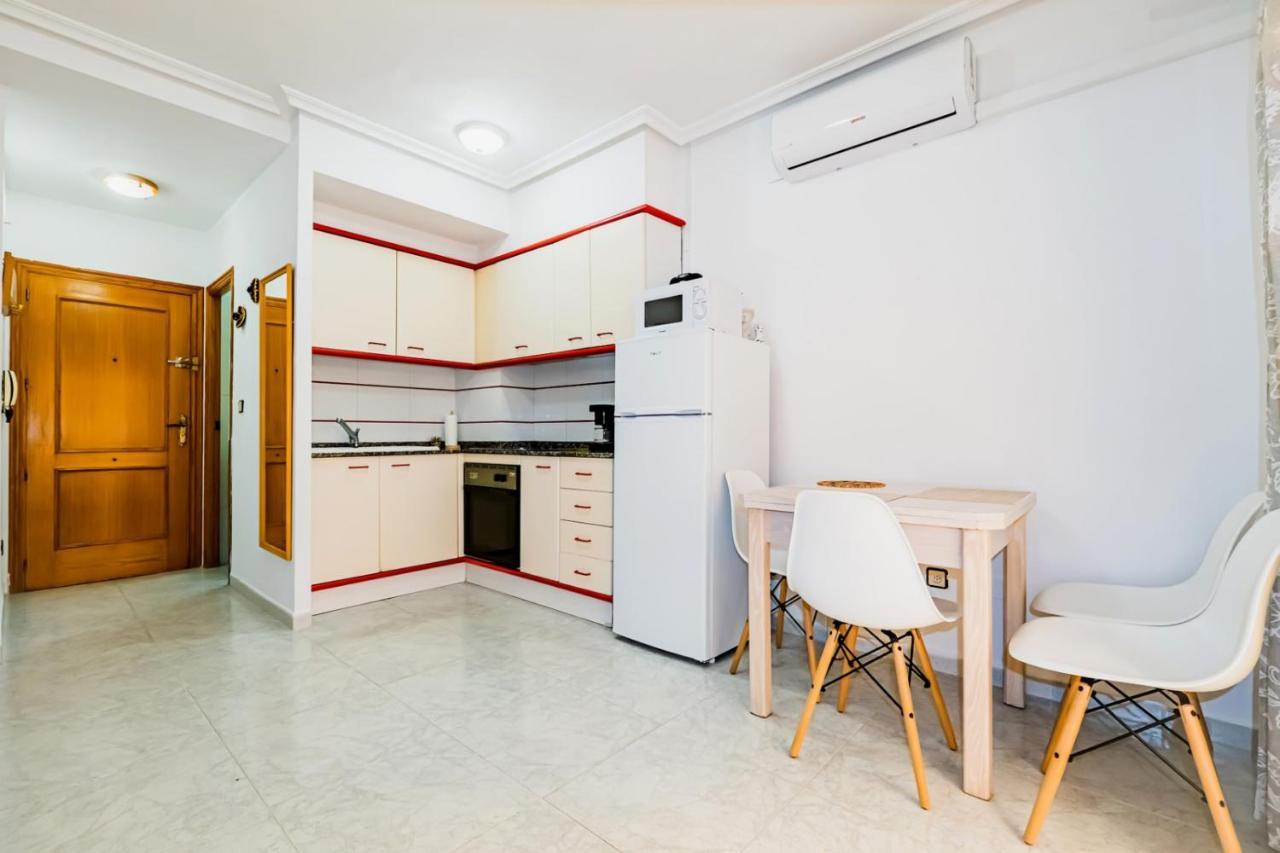 Apartamento Alegria Id105 Torrevieja Kültér fotó